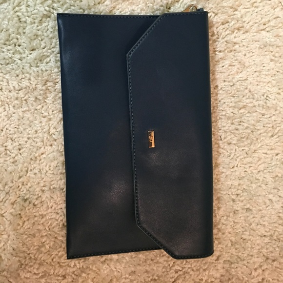 Black leather clutch - Picture 8 of 8